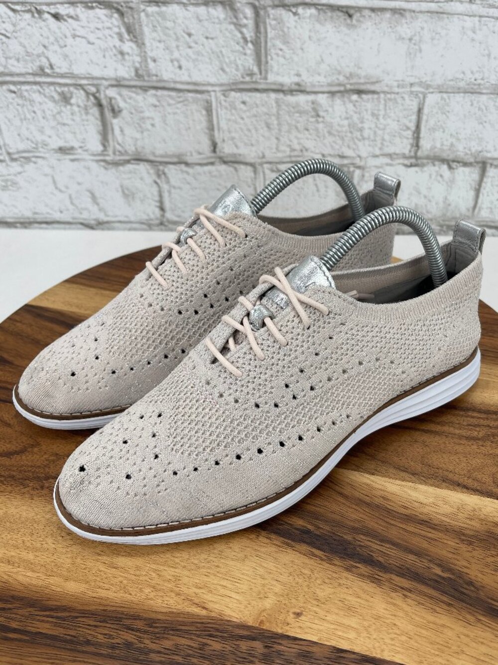 Cole Haan Original Grand Stitchlite Wingtip Oxford Womens 8 B Pink Silver Shoes